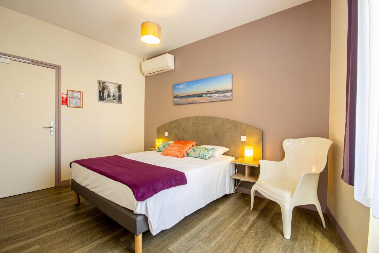 Cit'Hotel Le Commerce Сожон Экстерьер фото