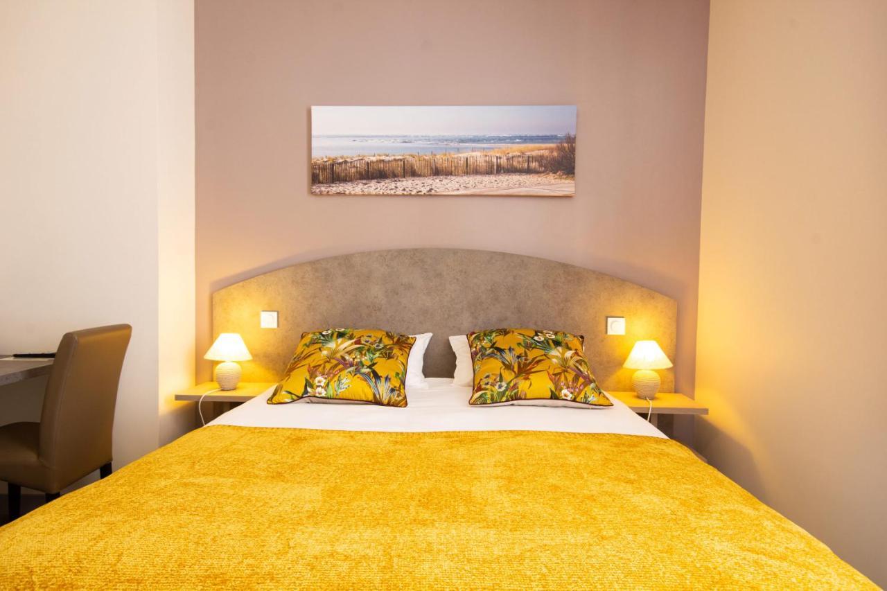 Cit'Hotel Le Commerce Сожон Экстерьер фото