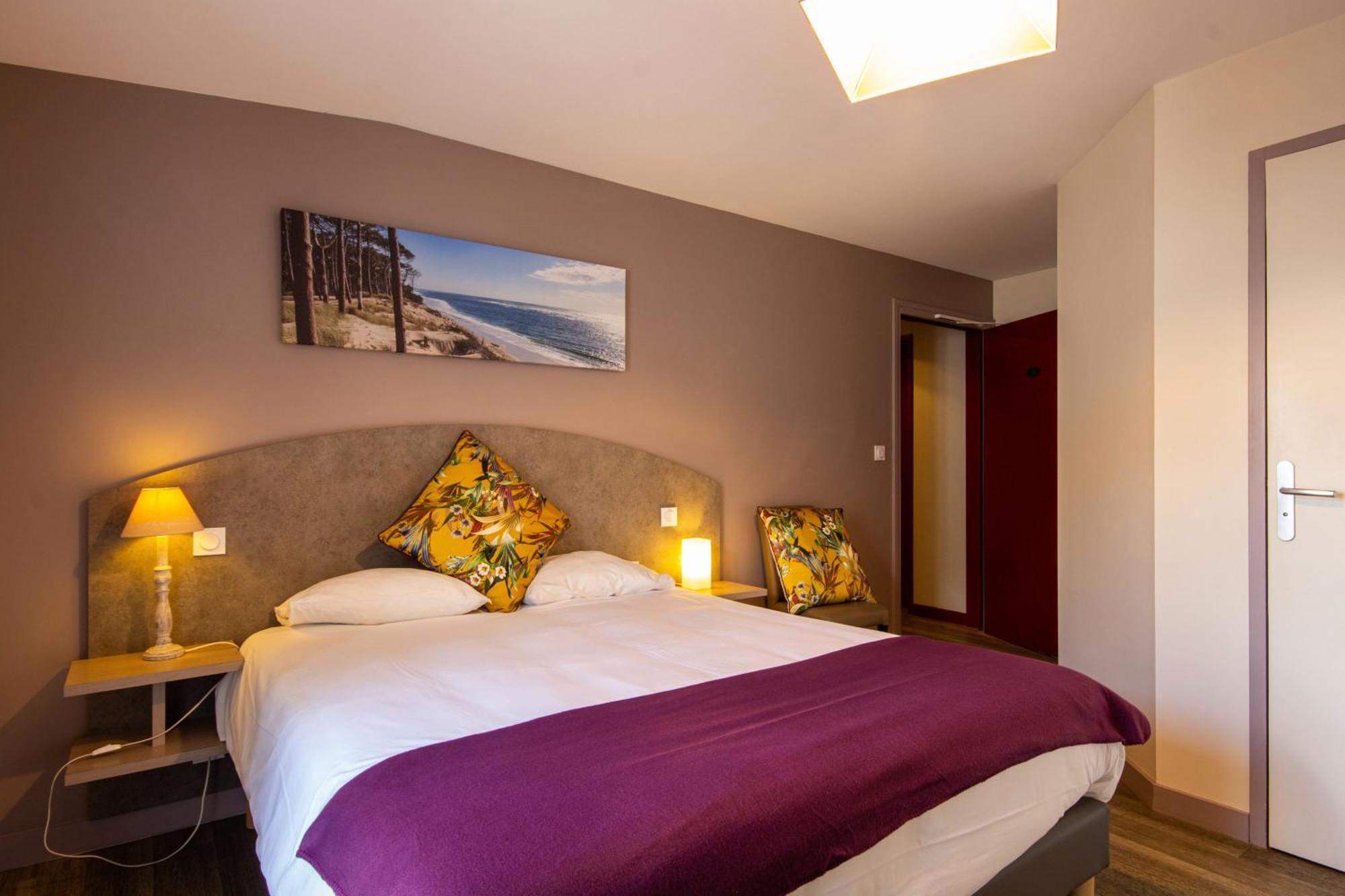 Cit'Hotel Le Commerce Сожон Экстерьер фото